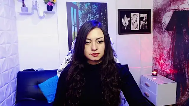 Eva Roussell online show from 10/22/25, 04:17