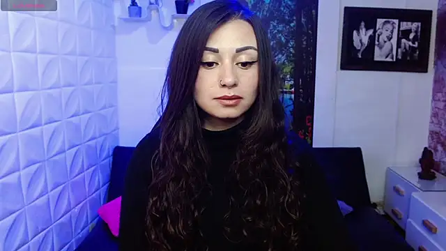 Eva Roussell online show from 12/02/25, 06:20