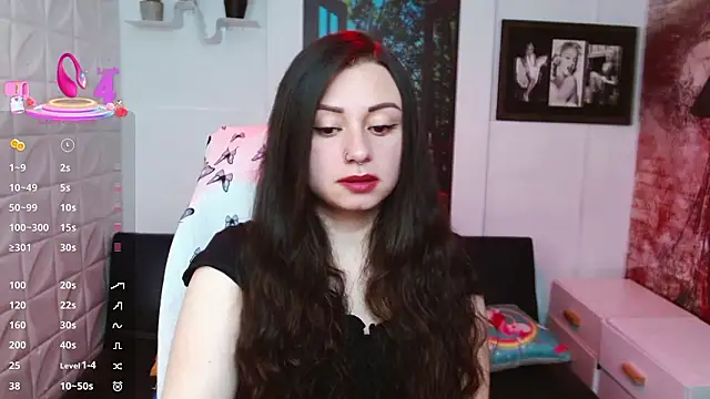 Eva Roussell online show from 03/17/26, 02:31