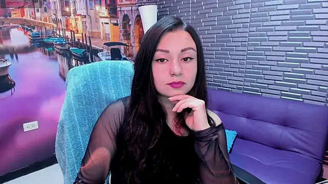 Eva Roussell online show from 04/05/26, 02:02