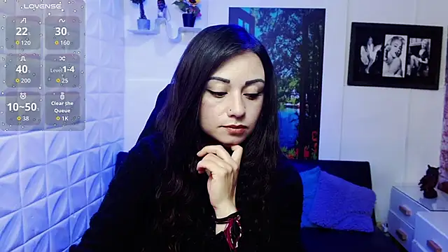 Eva Roussell online show from 11/26/25, 02:39