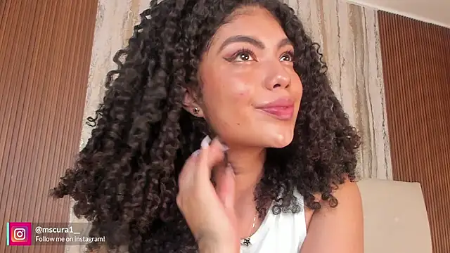 miss curazao online show from 04/13/26, 12:31