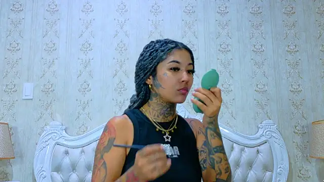 EmilieLake online show from 02/11/26, 02:28