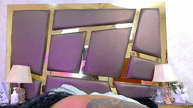 EmilieLake online show from 02/26/26, 07:36