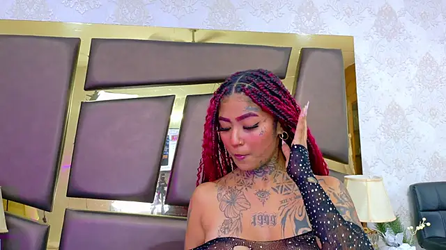 EmilieLake online show from 03/26/26, 08:07