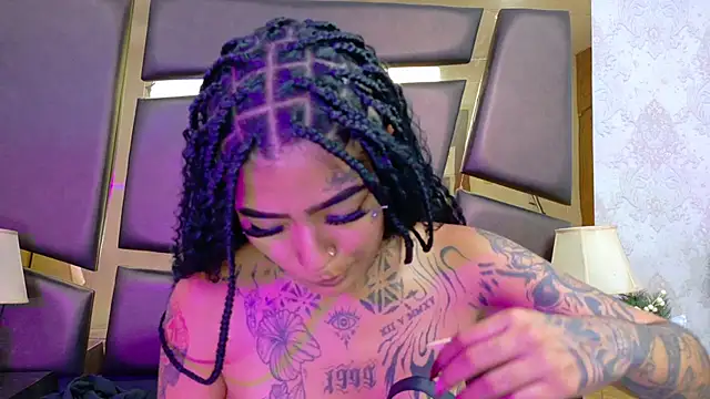 EmilieLake online show from 02/20/26, 07:38