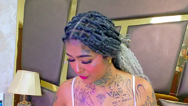 EmilieLake online show from 02/03/26, 08:03