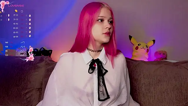 RavenKitten  online show from 05/04/26, 02:48