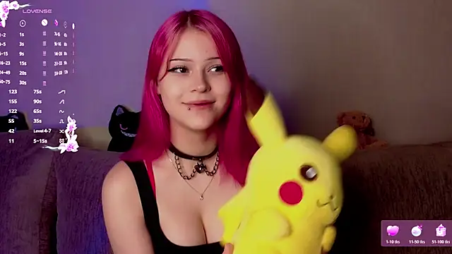 RavenKitten  online show from 04/03/26, 02:18