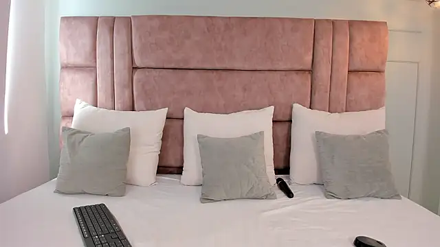 amber colliiins online show from 03/07/26, 08:03