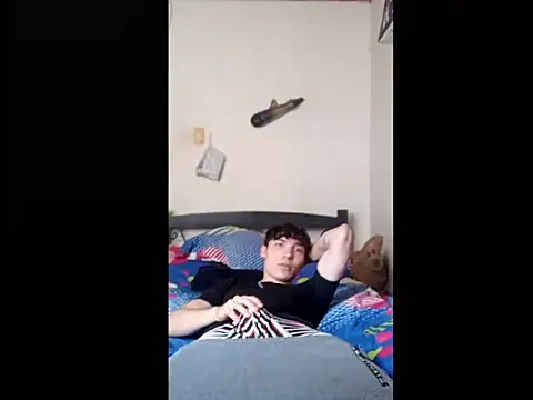 Snapshot of knielBgm chatting on 10/06/25, 03:46 knielBgm online show from 10/06/25, 03:46