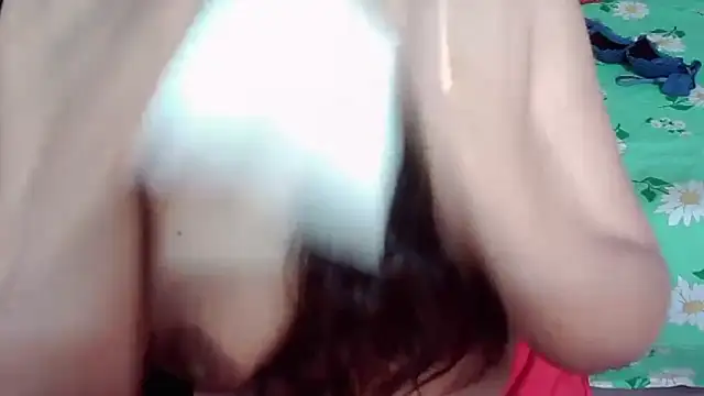 Snapshot of Sexy_Ara__Baby chatting on 10/26/25, 04:40 Sexy Ara Baby online show from 10/26/25, 04:40