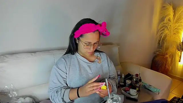  adahara queen online show from 10/10/25, 03:51