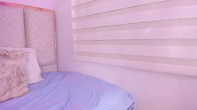 violeta olsen online show from 10/07/25, 06:53