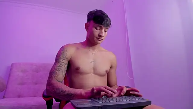 DavisFirb online show from 04/08/26, 03:08