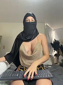 azzahara- online show from 05/28/26, 08:59
