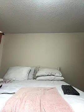 azzahara- online show from 12/03/25, 09:25