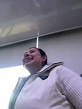 ValeryBoobs1 online show from 04/14/26, 12:43