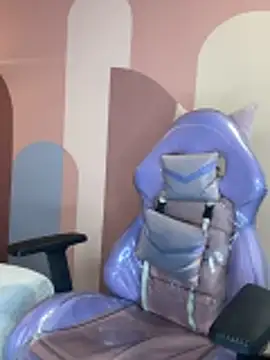 ValeryBoobs1 online show from 04/18/26, 02:19