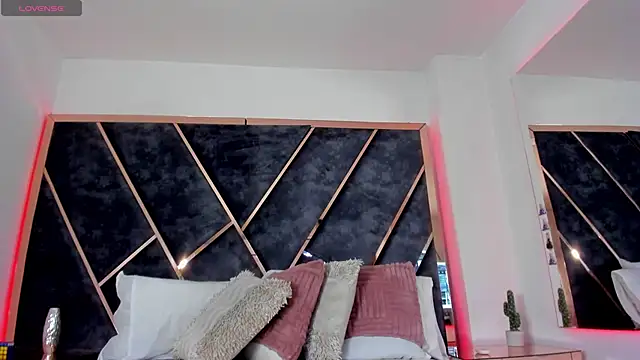 SusanaHenao online show from 01/12/26, 05:20