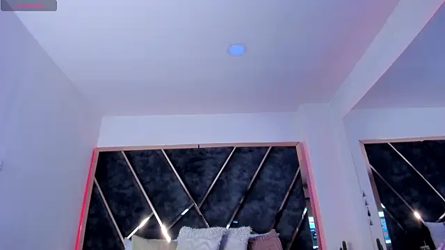 SusanaHenao online show from 03/20/26, 04:41