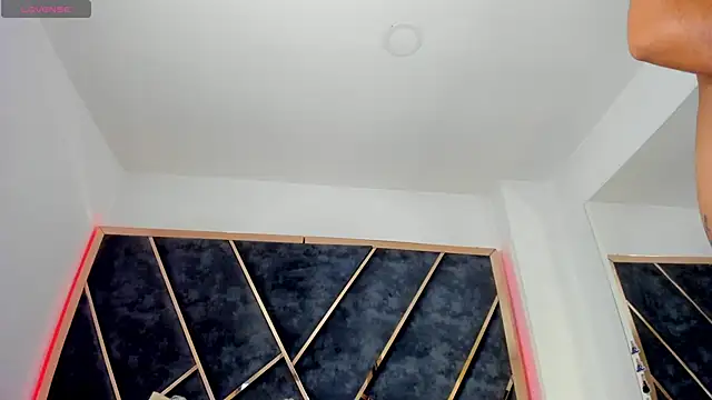 SusanaHenao online show from 03/04/26, 06:04