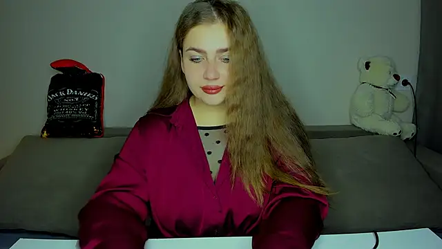 Snapshot of yourgem__ chatting on 09/17/25, 07:27 yourgem online show from 09/17/25, 07:27