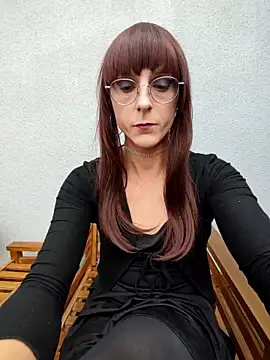 Snapshot of jenny5962 chatting on 10/02/25, 01:14 jenny5962 online show from 10/02/25, 01:14