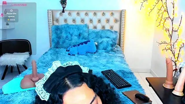 LenaStylesOA online show from 01/09/26, 01:29