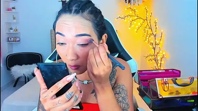 LenaStylesOA online show from 10/02/25, 12:41