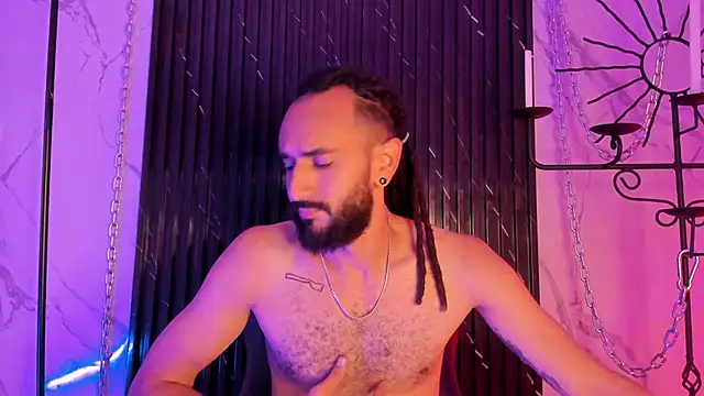 Snapshot of Tatis__ chatting on 11/28/25, 07:47 Tatis online show from 11/28/25, 07:47