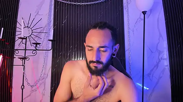 Snapshot of Tatis__ chatting on 11/30/25, 01:45 Tatis online show from 11/30/25, 01:45