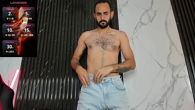 Snapshot of Tatis__ chatting on 09/15/25, 08:31 Tatis online show from 09/15/25, 08:31