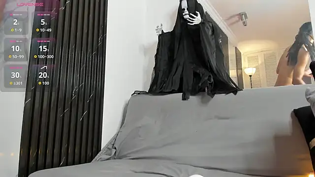 Snapshot of Tatis__ chatting on 10/06/25, 07:58 Tatis online show from 10/06/25, 07:58