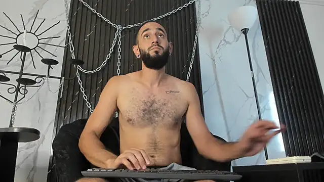 Snapshot of Tatis__ chatting on 02/25/26, 06:41 Tatis online show from 02/25/26, 06:41