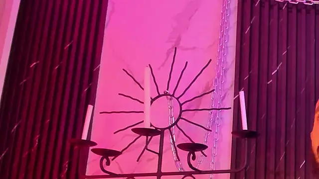 Snapshot of Tatis__ chatting on 12/02/25, 08:54 Tatis online show from 12/02/25, 08:54