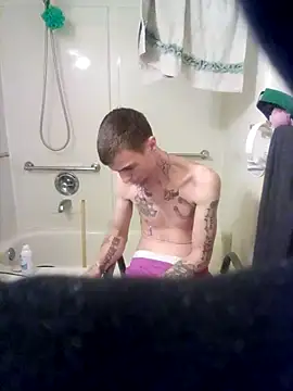 Snapshot of jizzyglizzy92 chatting on 02/17/26, 05:16 jizzyglizzy92 online show from 02/17/26, 05:16