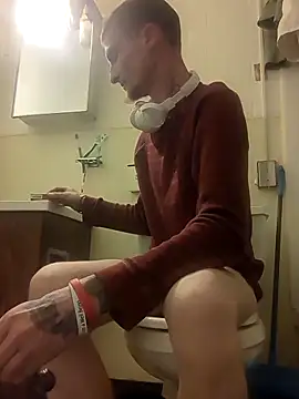 jizzyglizzy92 online show from 04/12/26, 11:52