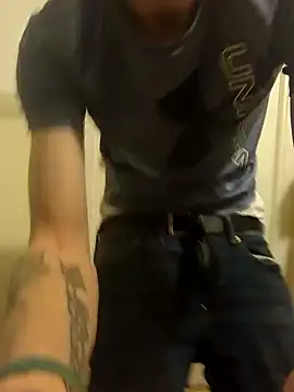 Snapshot of jizzyglizzy92 chatting on 02/20/26, 06:10 jizzyglizzy92 online show from 02/20/26, 06:10