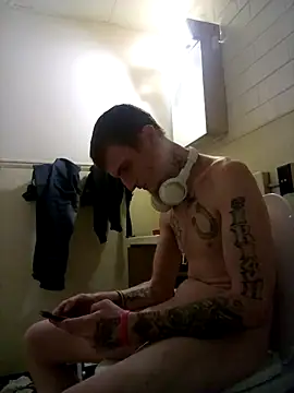 Snapshot of jizzyglizzy92 chatting on 03/03/26, 12:23 jizzyglizzy92 online show from 03/03/26, 12:23