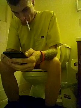 jizzyglizzy92 online show from 04/07/26, 04:58