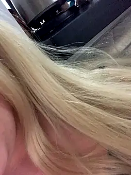 anjinhabs online show from 10/31/25, 02:19