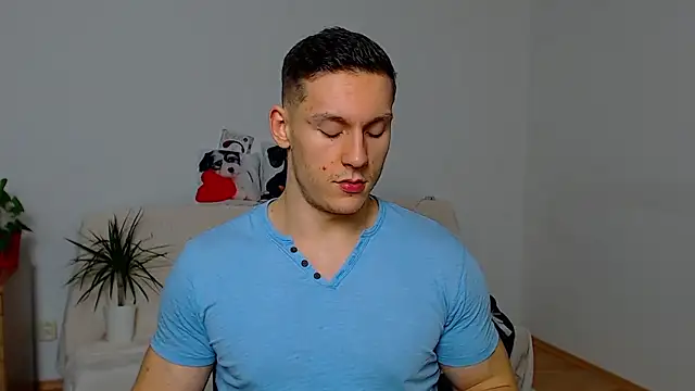 ZeinMiracles online show from 11/14/25, 11:41