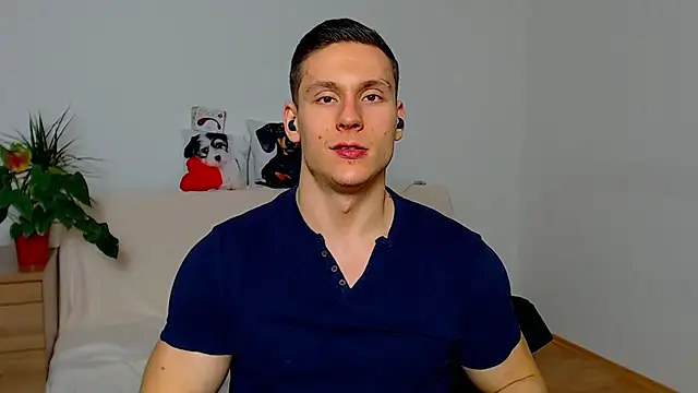 ZeinMiracles online show from 11/26/25, 08:31