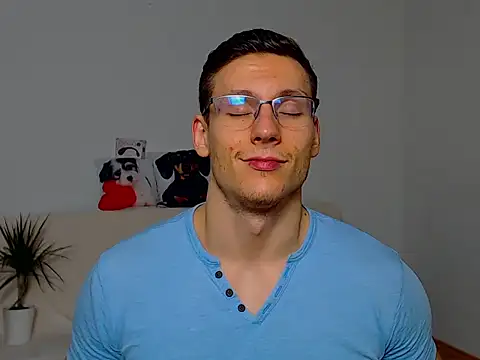 ZeinMiracles online show from 10/13/25, 08:10