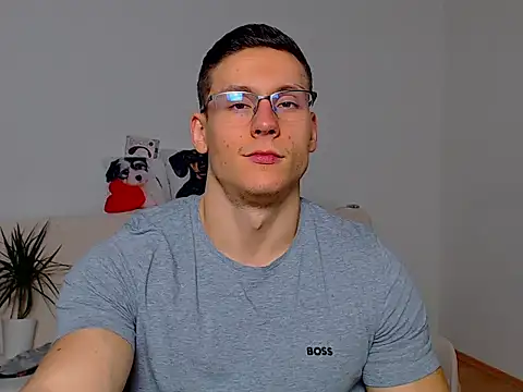 ZeinMiracles online show from 10/26/25, 06:30