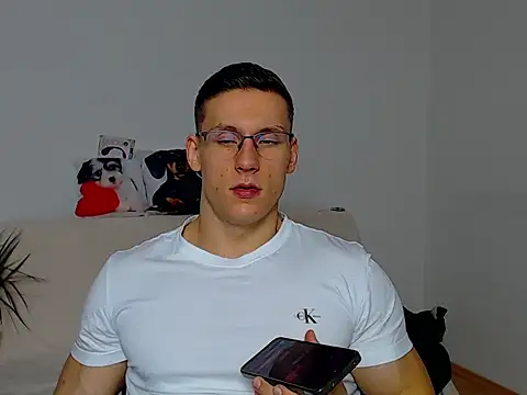 ZeinMiracles online show from 10/19/25, 05:59