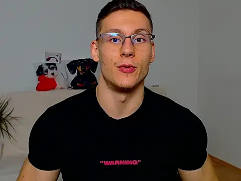 ZeinMiracles online show from 10/16/25, 06:49