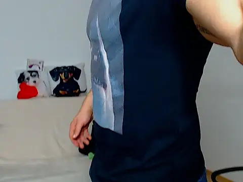 ZeinMiracles online show from 10/17/25, 07:59