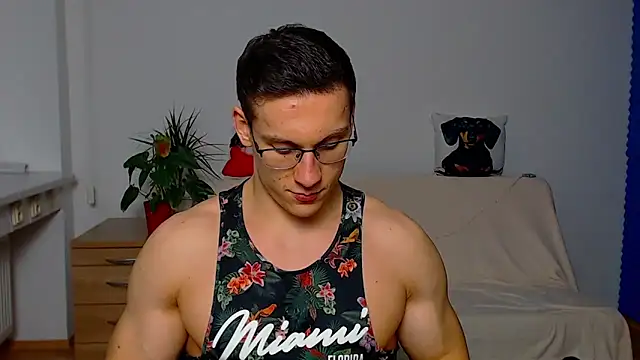 ZeinMiracles online show from 12/15/25, 10:59